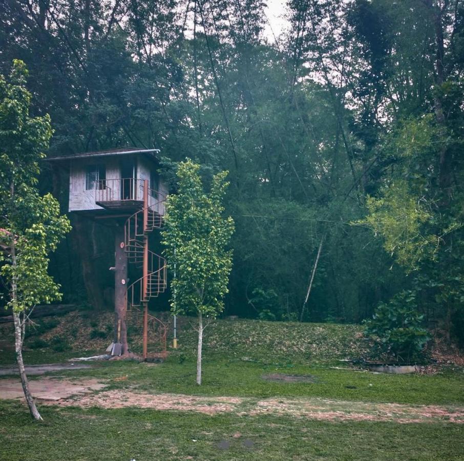 Elephant Valley Resort Pulpally Exterior photo